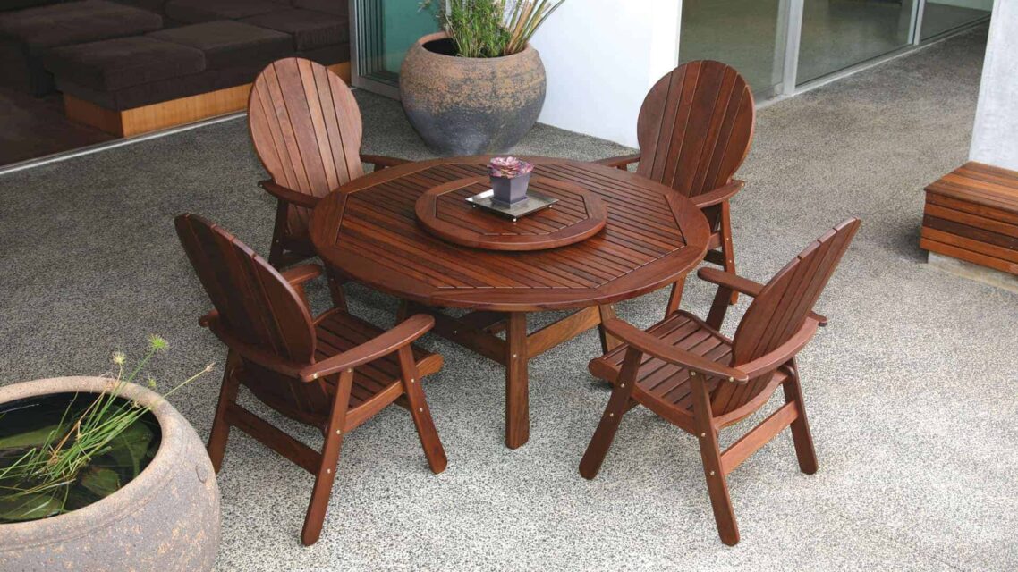 Classic Ipe 58" Derby Round Dining Table Jensen Outdoor