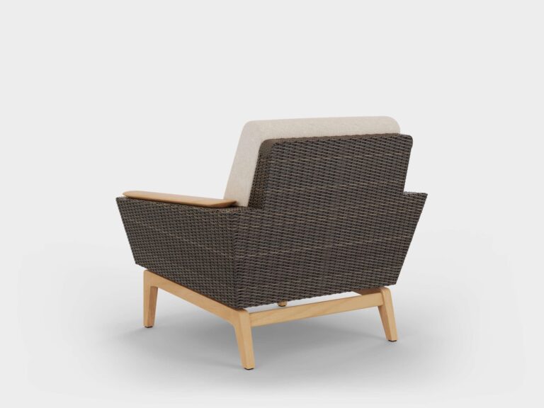 Inception_LoungeChair_Silo_G_rear45