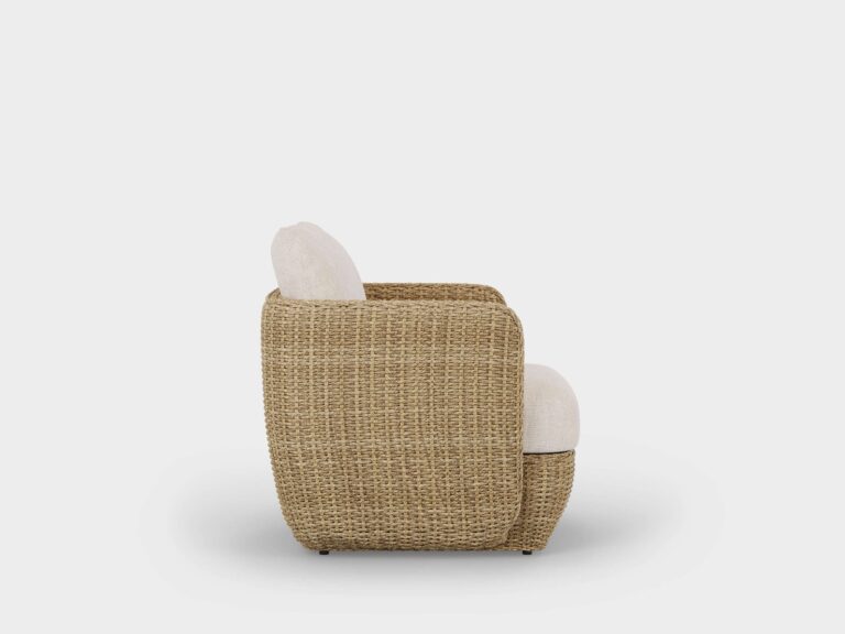 Velo_Camel_LoungeChair_Silo_G_side