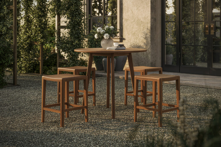 S26_Enza_BacklessCounterHeightStool_L1_4K